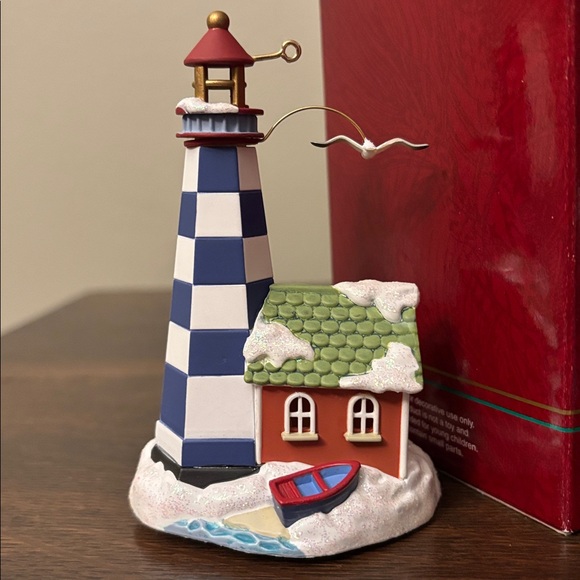 Santa by the Sea Vintage Christmas Ornament #76 Carlton Cards - Picture 5 of 7